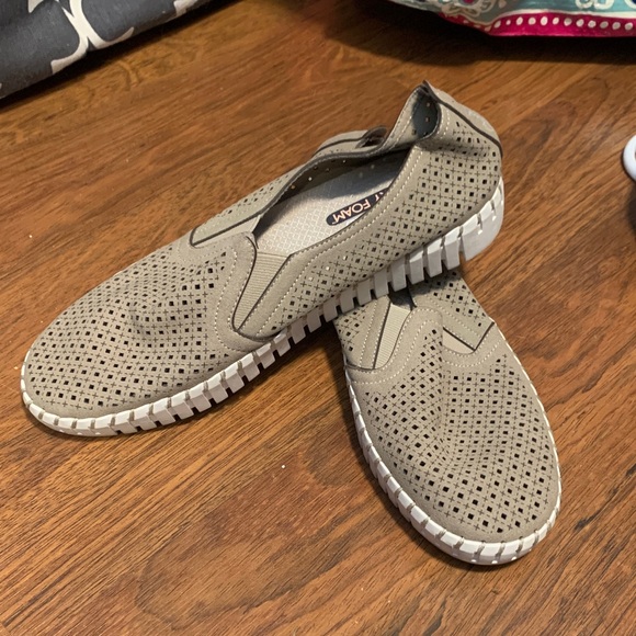 Skechers Beige Air-Cooled Slip-Ons - Picture 7 of 8